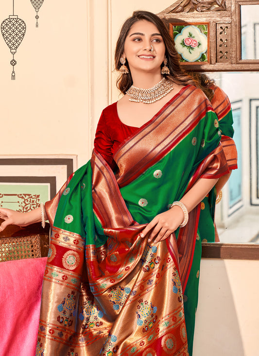 Forest Green Peshwai Paithani Silk Woven Saree