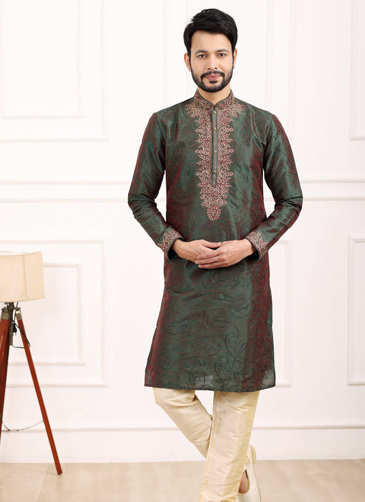 Bottle Green Banarasi Silk Thread Work Kurta Set