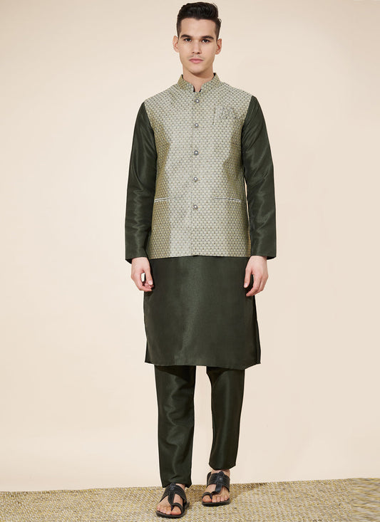Mehendi Green Silk Mens Kurta Pajama Set with Jacquard Jacket