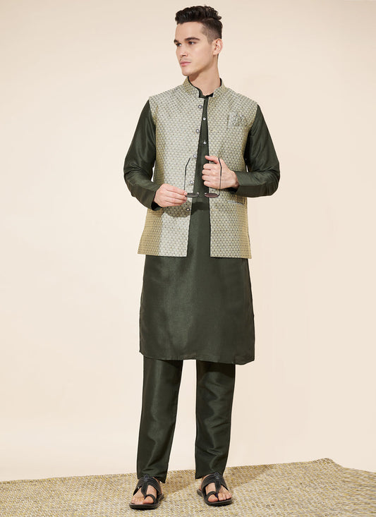 Mehendi Green Silk Mens Kurta Pajama Set with Jacquard Jacket
