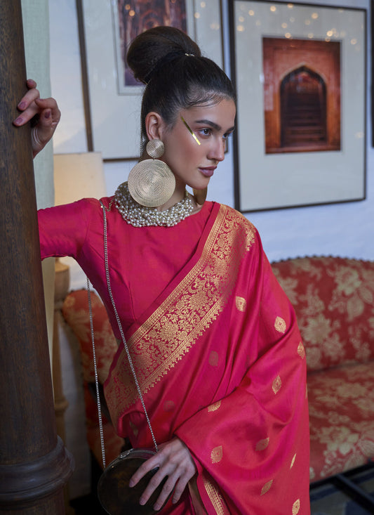 Electric Pink Handloom Silk Weaving Saree