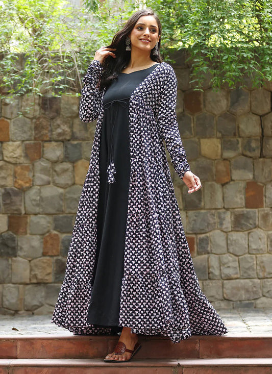 Black Faux Georgette Gown with Muslin Shrug