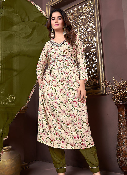 Cream Rayon Readymade Alia Cut Salwar Kameez
