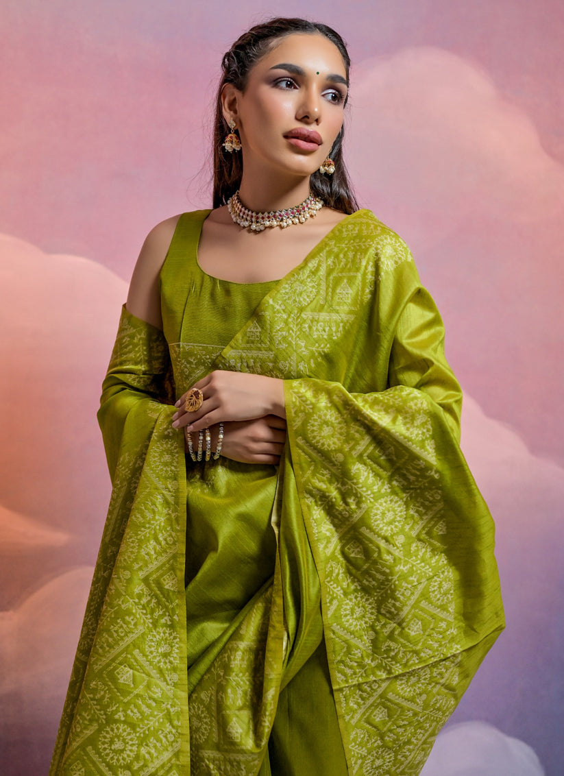 Mahendi Green Handloom Raw Silk Woven Saree