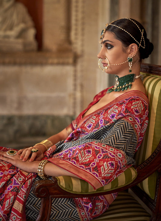 Black Banarasi Weaving Silk Saree for Ceremonial