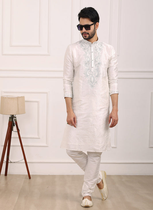 Off White Banarasi Silk Thread Work Kurta Set