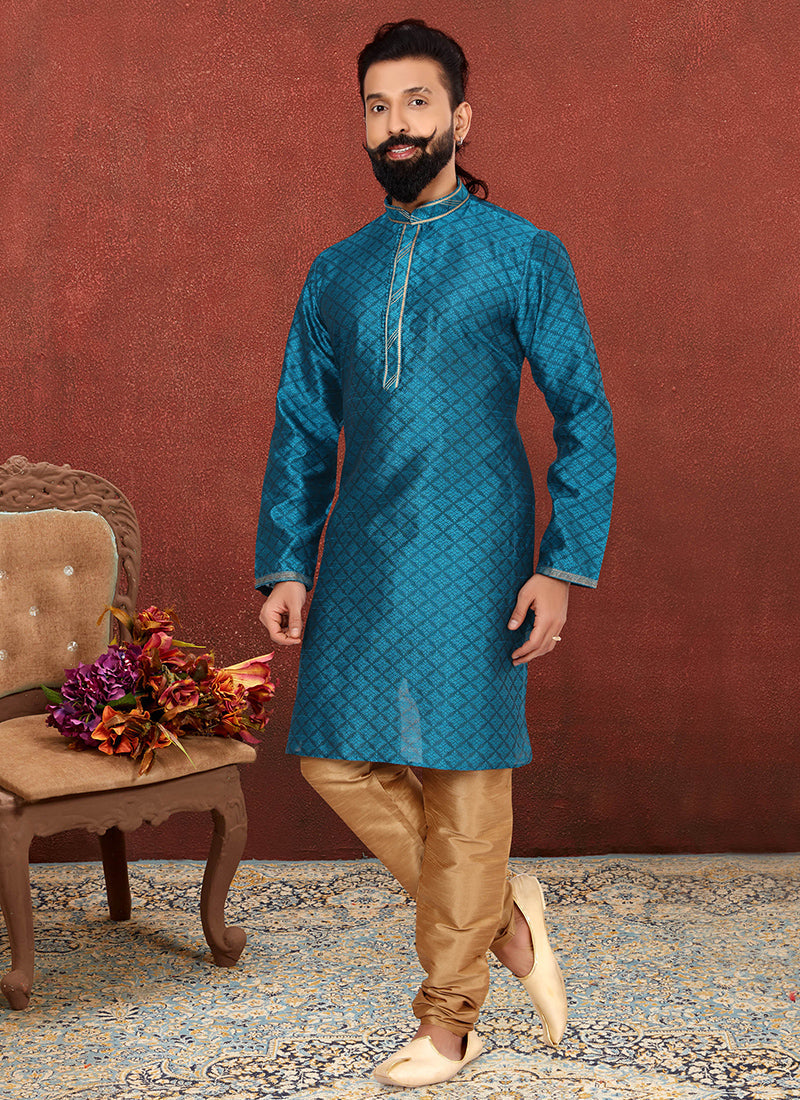 Mesmerizing Morpich Blackberry Mens Kurta Set