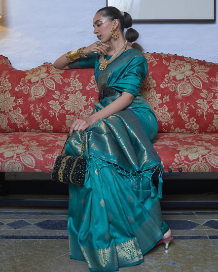 Peacock Blue Handloom Silk Weaving Saree