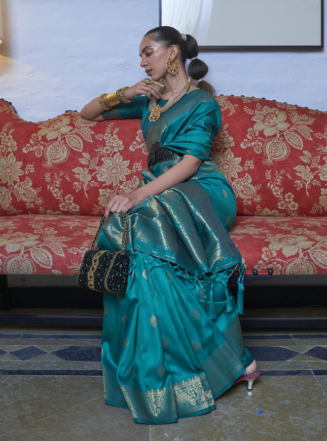 Peacock Blue Handloom Silk Weaving Saree