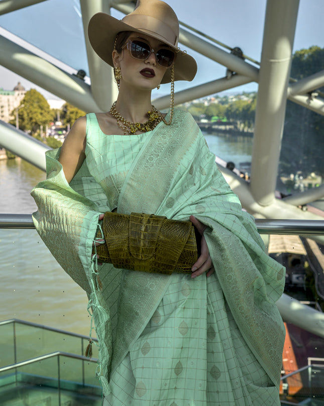 Turquoise Silk Handloom Weaving Saree