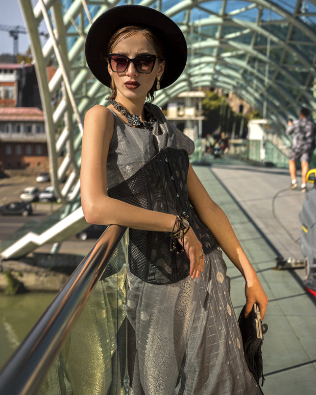 Dusty Grey Silk Handloom Weaving Saree