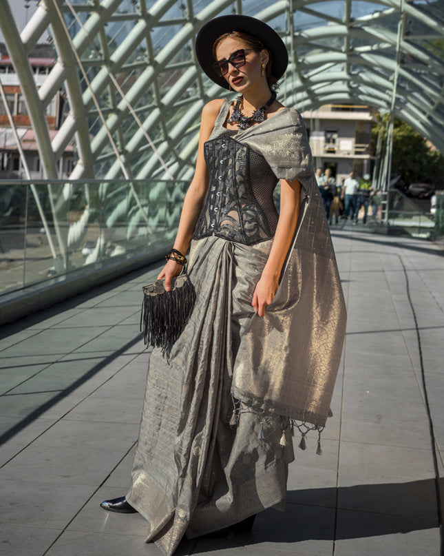 Dusty Grey Silk Handloom Weaving Saree