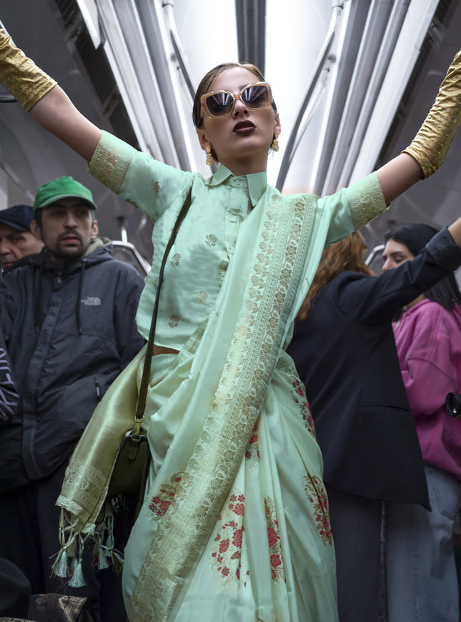 Aqua Blue Habutai Silk Handloom Weaving Saree