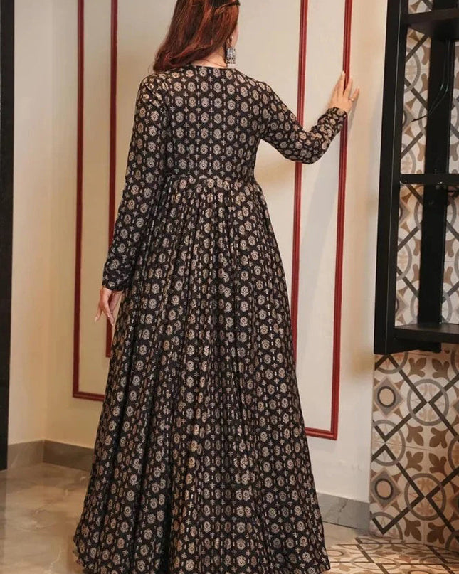 Black Faux Georgette Gown with Muslin Shrug