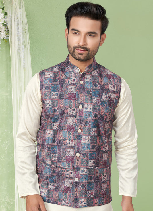 Cream Kurta Pyjama Set with Grey Jacket