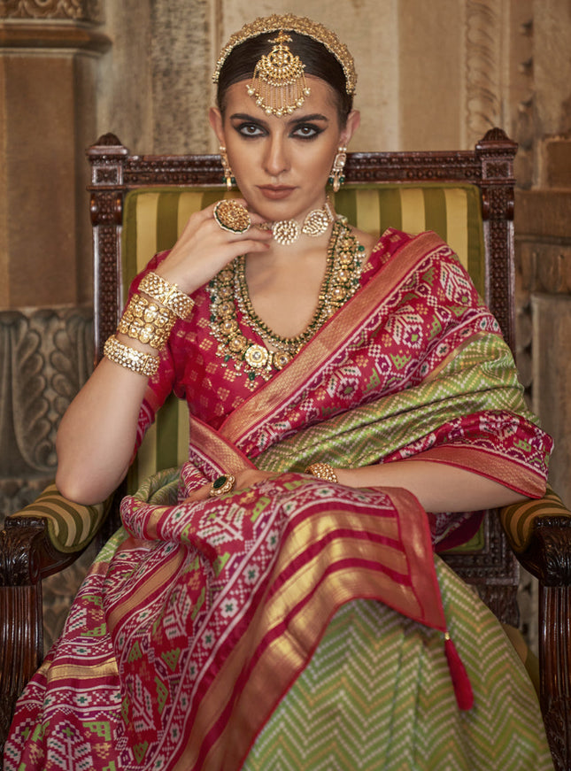 Pear Green Banarasi Weaving Silk Saree for Wedding