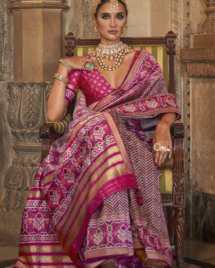 Magenta Banarasi Weaving Silk Saree for Ceremonial