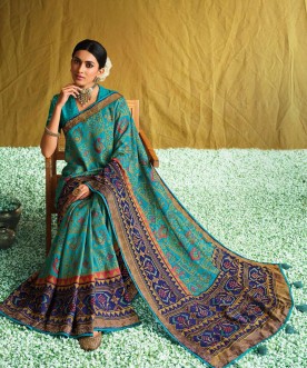 When in doubt, wear a Saree! Know what’s trending